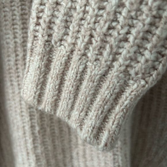 Ladies American Eagle AHH-mazingly Soft sweater size xl - Picture 4 of 7